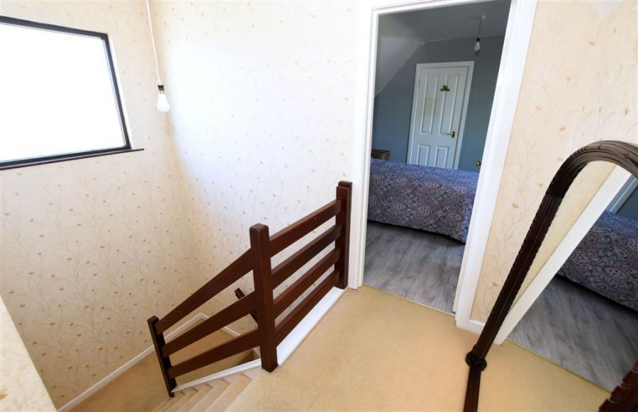 House & over 3 acres of land, 47 Tullygarvan Road