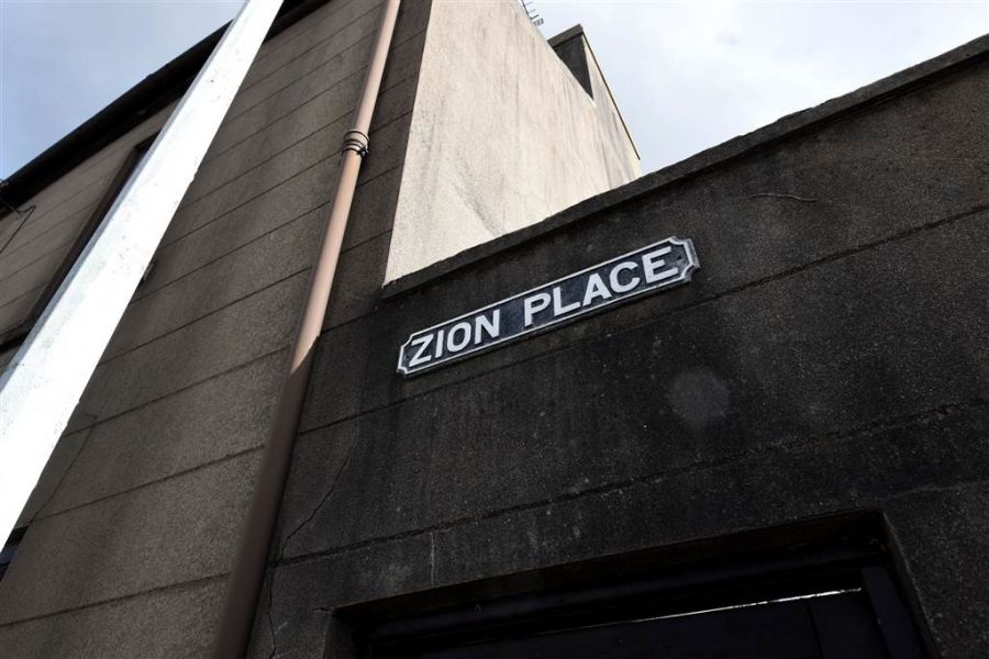 2 Zion Place