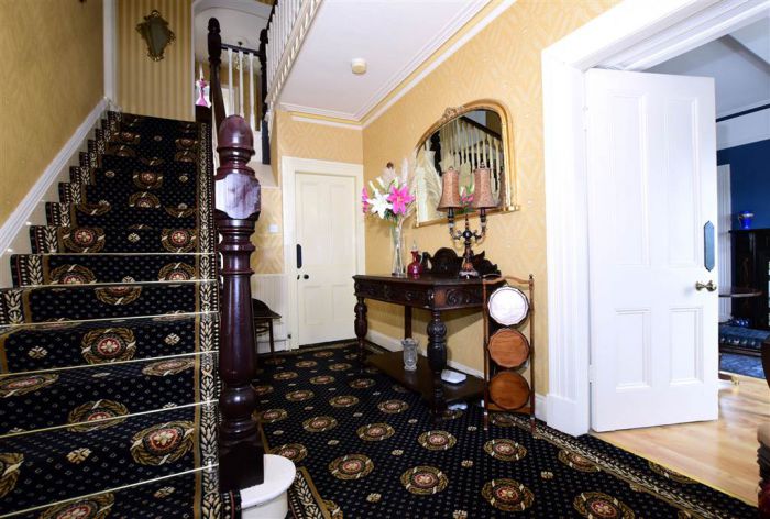 Fairmount, House, Outbuildings & c.7.5 acres, 14 Andersons Hill