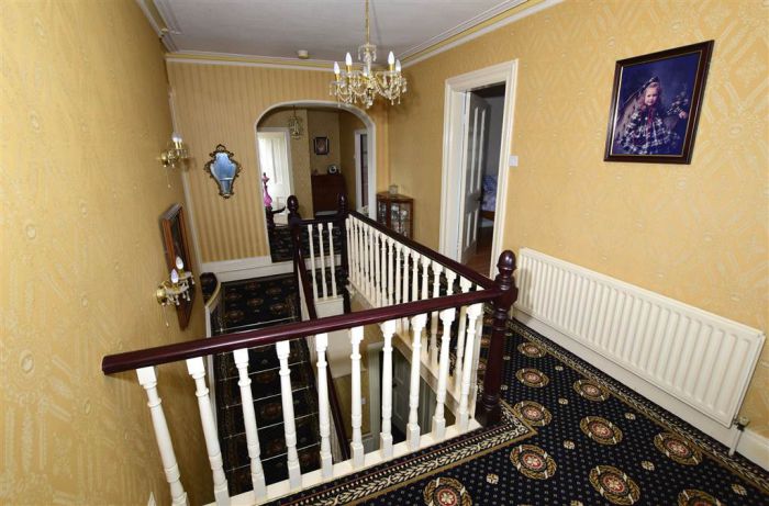 Fairmount, House, Outbuildings & c.7.5 acres, 14 Andersons Hill