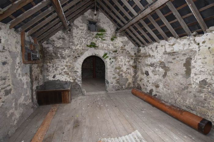 Fairmount, House, Outbuildings & c.7.5 acres, 14 Andersons Hill