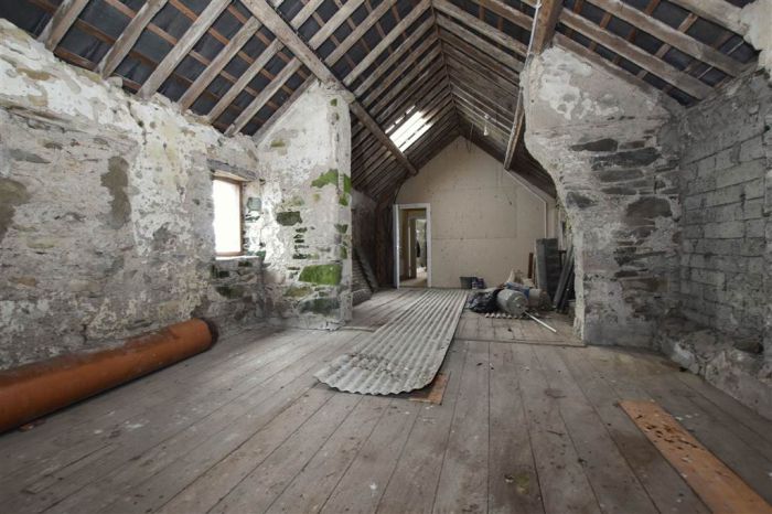 Fairmount, House, Outbuildings & c.7.5 acres, 14 Andersons Hill