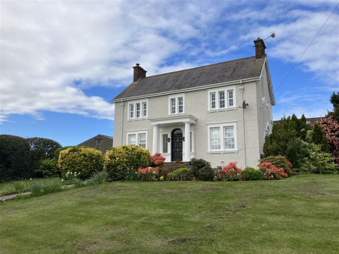 Fairmount, House, Outbuildings & c.7.5 acres, 14 Andersons Hill