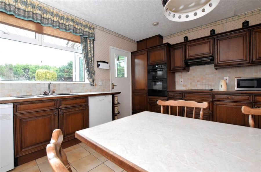 31 Tullynagardy Road