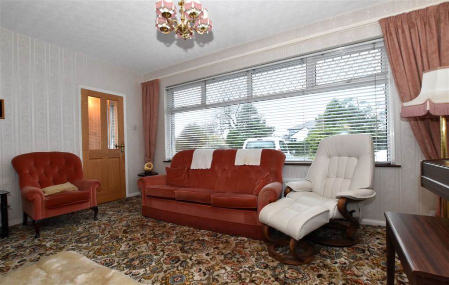 31 Tullynagardy Road