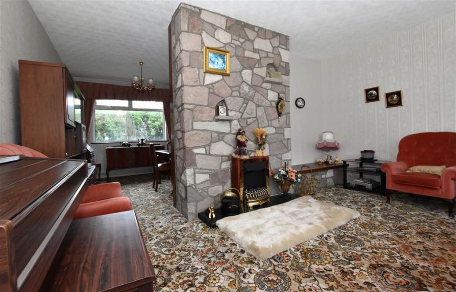 31 Tullynagardy Road