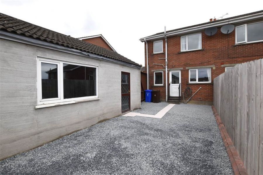 6 Penrhyn Park