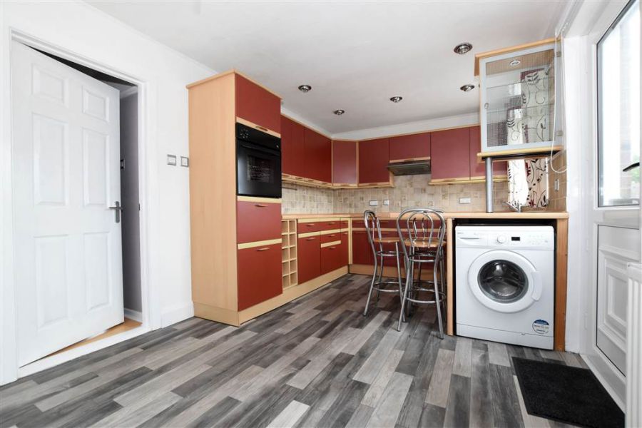 6 Penrhyn Park