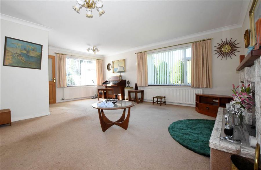 6 Brooklands Road