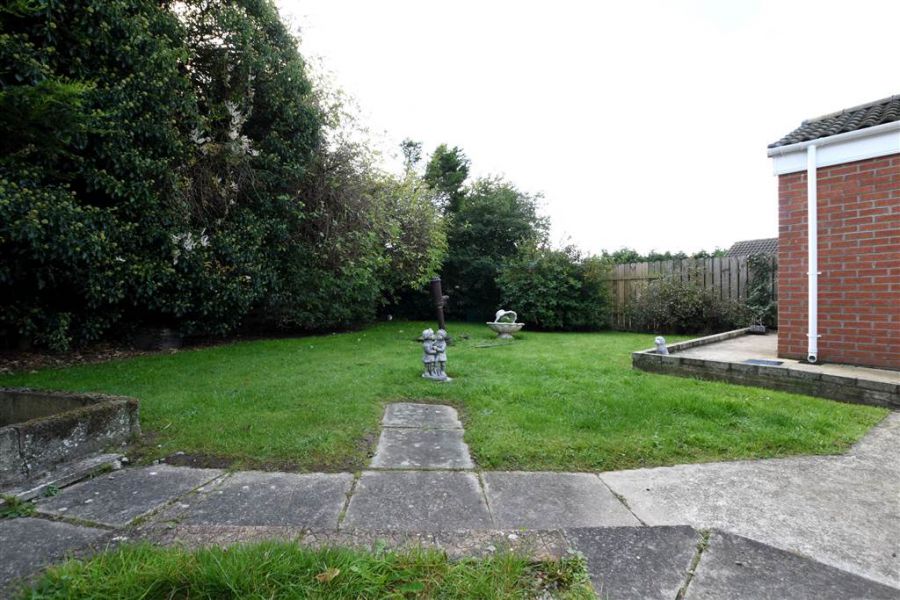 7 Thornleigh Drive