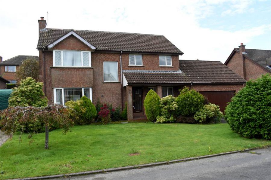 25 Beechfield Avenue