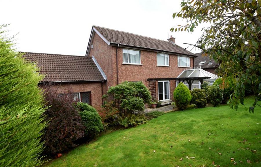 25 Beechfield Avenue