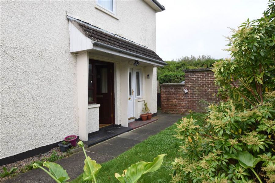 5 Shimna Close