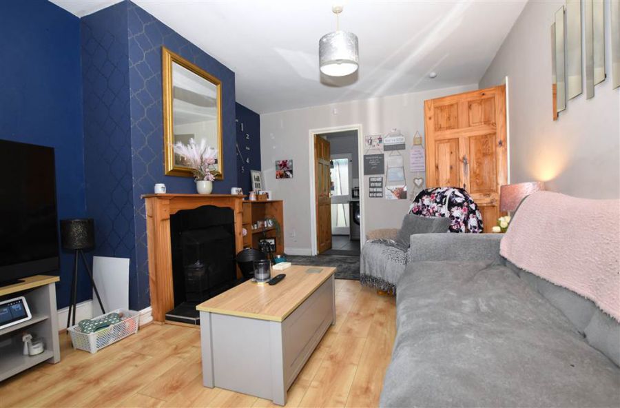 5 Shimna Close