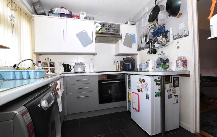 5 Shimna Close