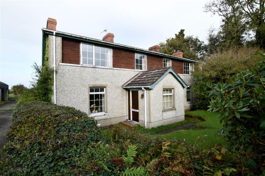 6 Dunover Road North