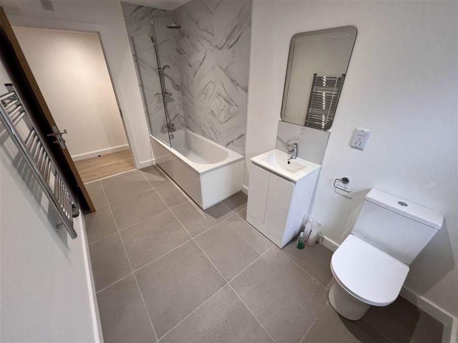 2D Meetinghouse Lane