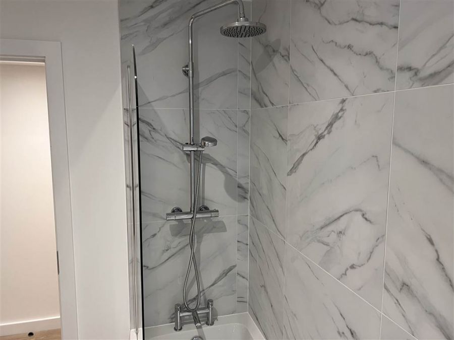 2D Meetinghouse Lane