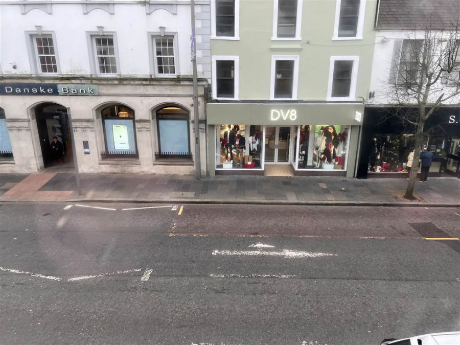 2D Meetinghouse Lane