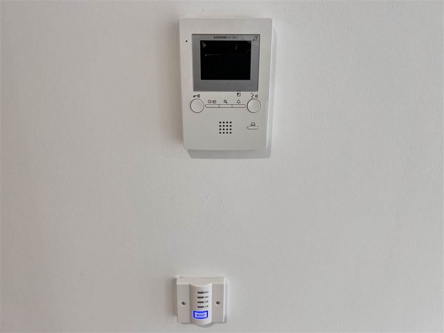 2D Meetinghouse Lane