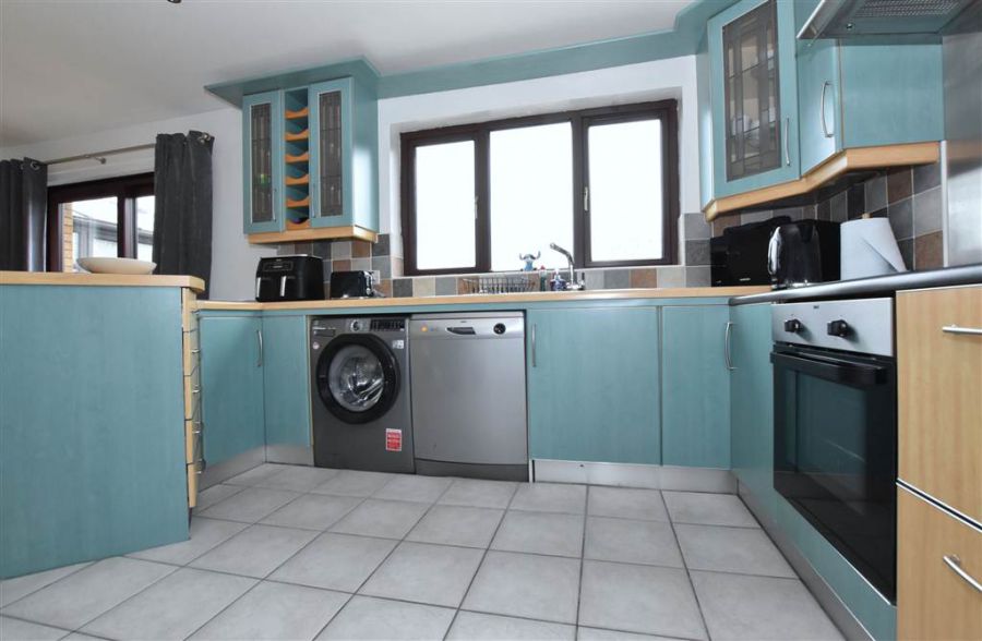 19 Cambourne Crescent