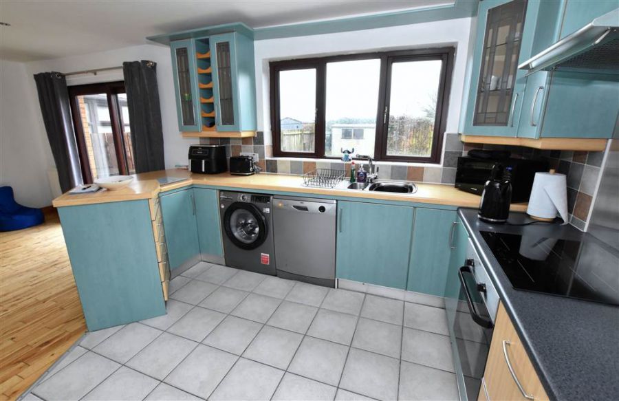 19 Cambourne Crescent