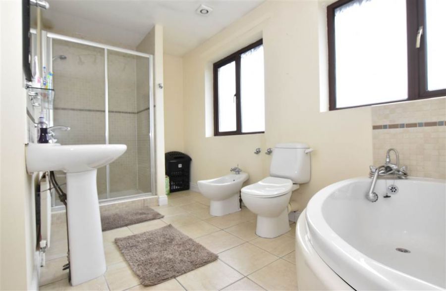 19 Cambourne Crescent