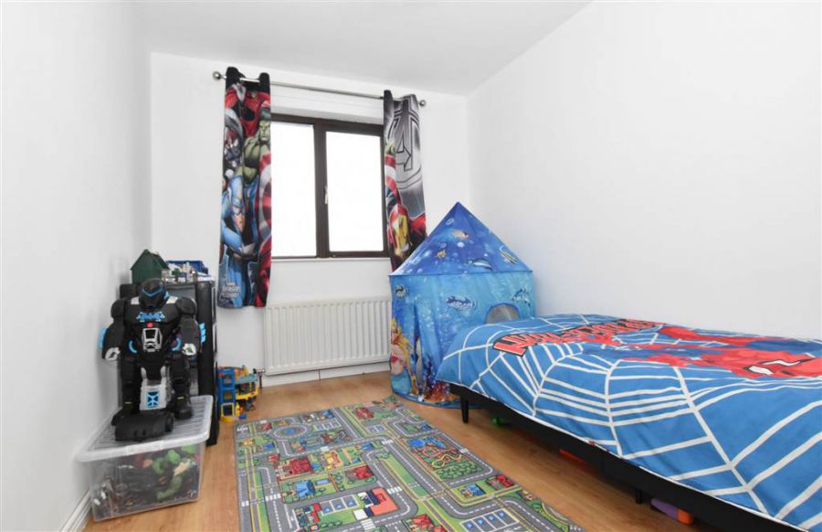 19 Cambourne Crescent