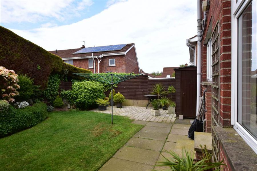 20 Priory Road