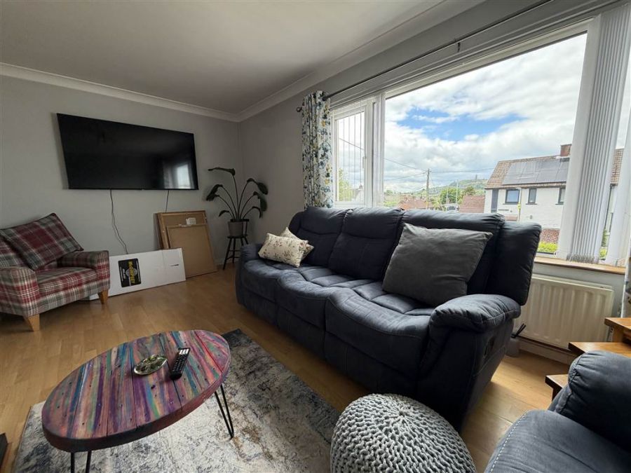 2 Ardmore Avenue