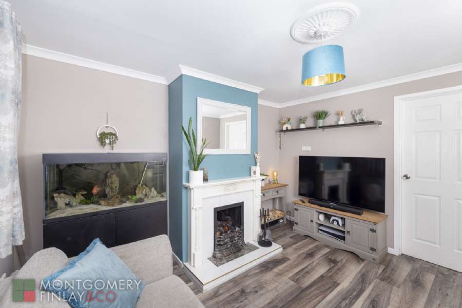 17 Baragh Gardens