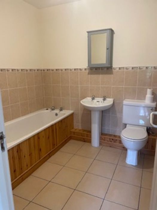 25 Woodview