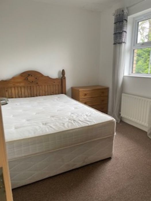 25 Woodview
