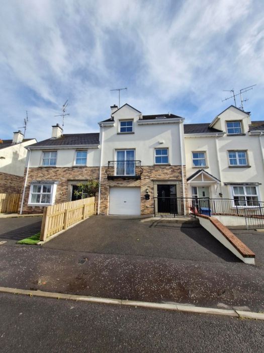 22 Featherbed Glade 22 Featherbed Glade