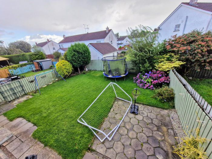 38 Rathview Park