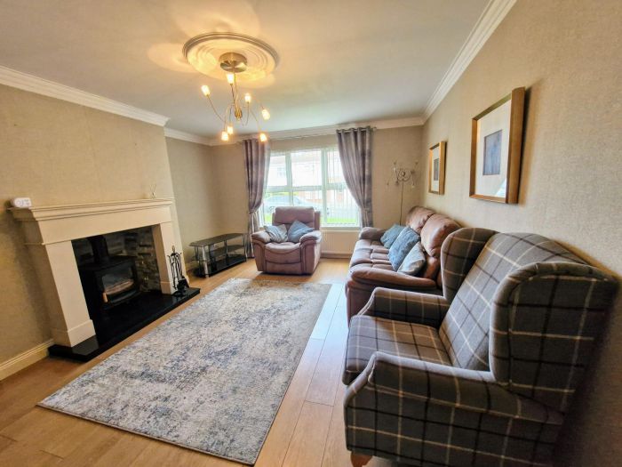 38 Rathview Park