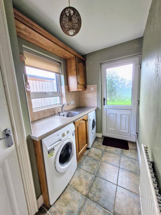 38 Rathview Park