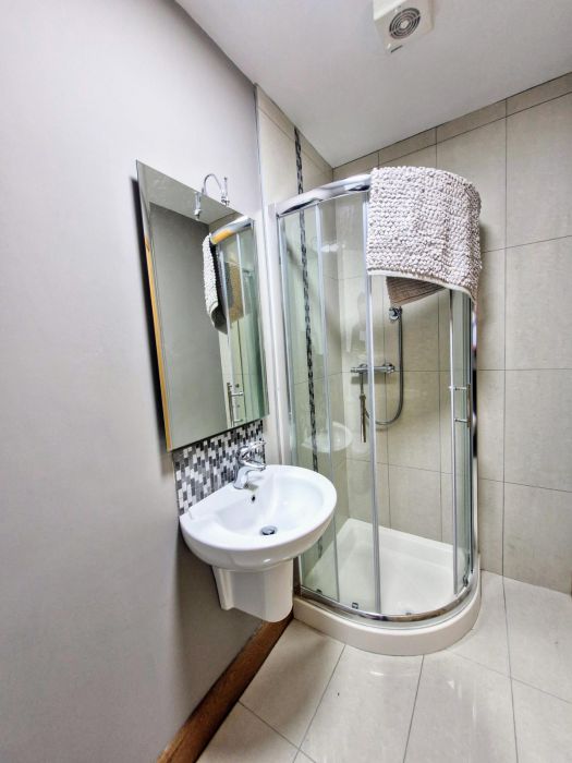 9  Erne Marine Apartments