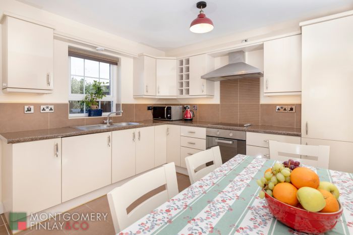 69 Devenish Manor