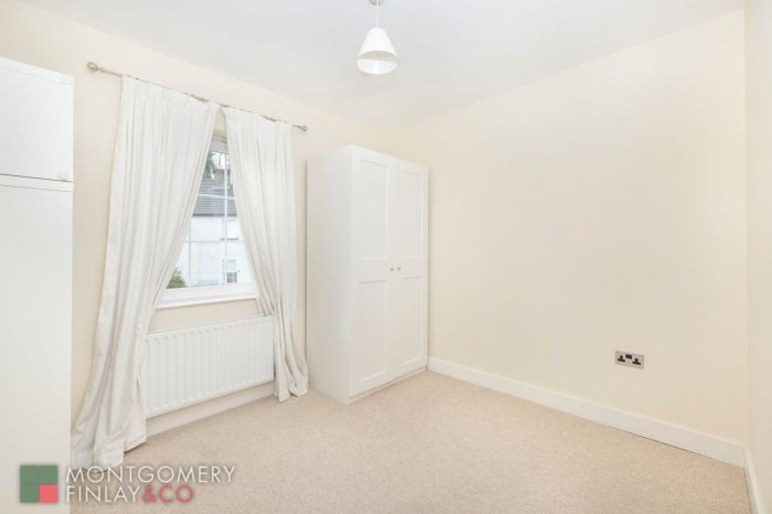 69 Devenish Manor