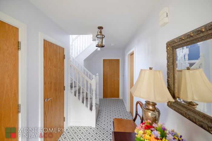 69 Devenish Manor
