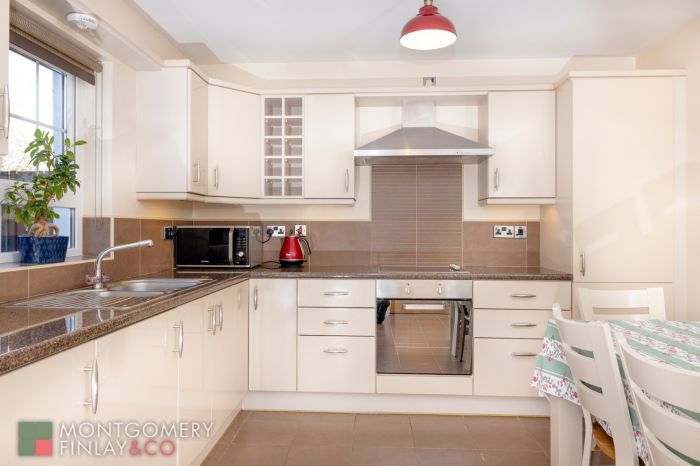 69 Devenish Manor