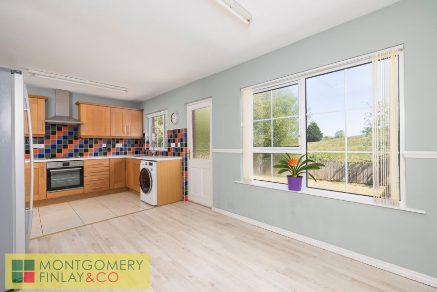 11 Fern Valley
