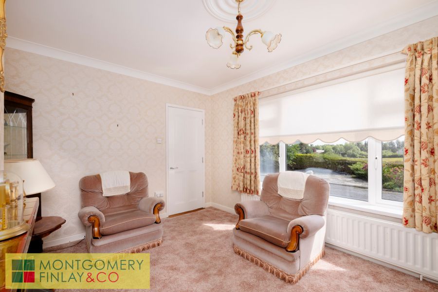 5 Ashwoods Road