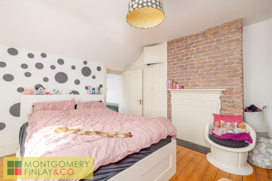 61 Irvinestown Road