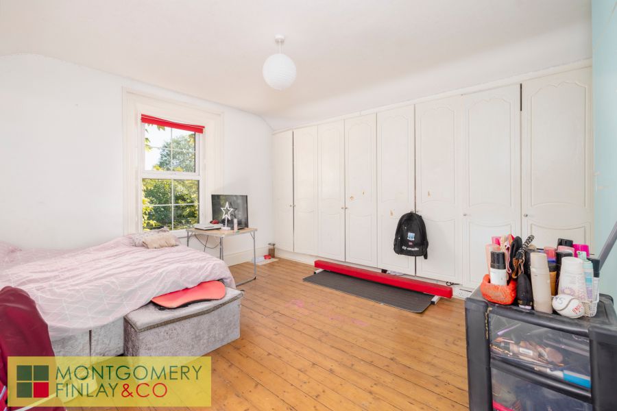 61 Irvinestown Road