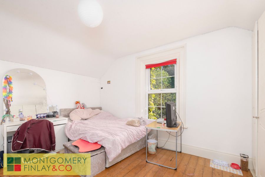 61 Irvinestown Road