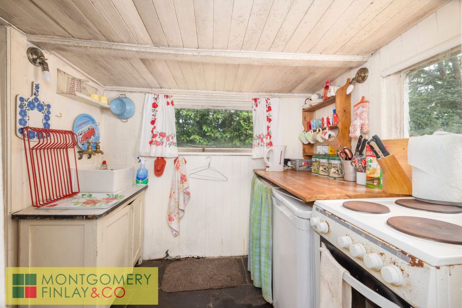 15 Geaglum Road