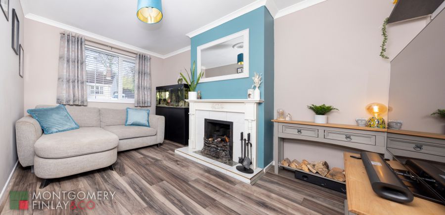 17 Baragh Gardens