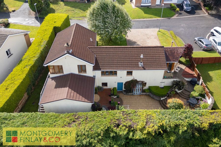 7 Drumlin Court